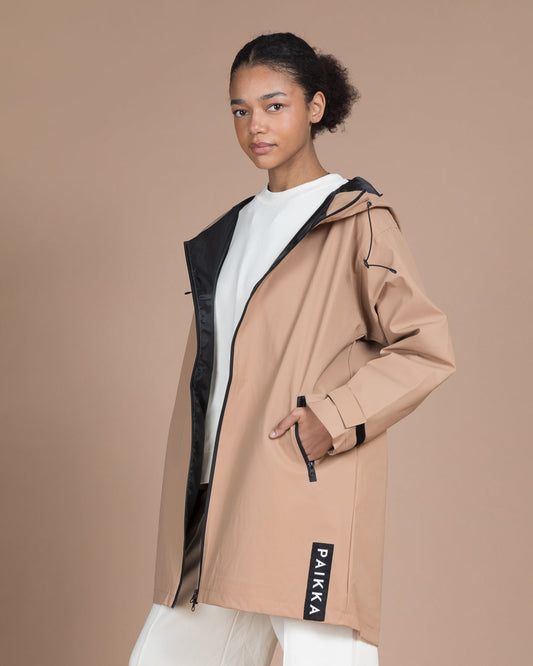 PAIKKA Human Raincoat Lite Taupe W