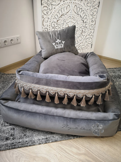 Ikonos ant guolio siuvinėjimas