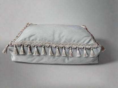 Classic Luxury Guolis