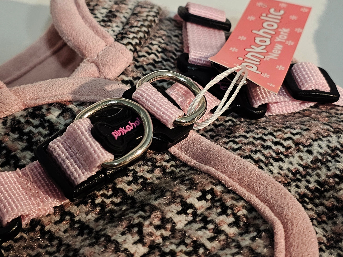 Pinkaholic New York  Davinci petnešos + pavadėlis